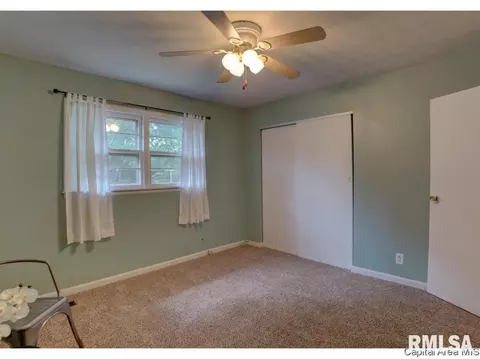 77 Adloff Ln, Springfield, IL 62703 photo 16