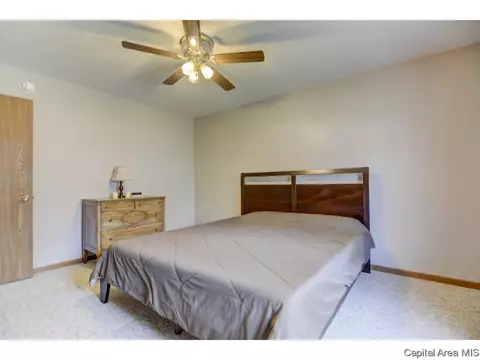 3021 Dunwich, Springfield, IL 62702 photo 17