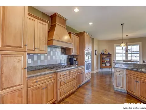 5405 Gentry Rdg, Springfield, IL 62711 photo 7