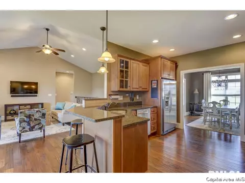 5405 Gentry Rdg, Springfield, IL 62711 photo 8