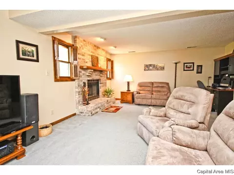 2724 Cheshire Rd, Springfield, IL 62703 photo 10