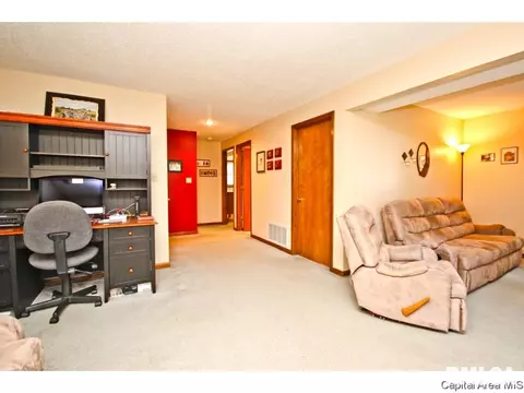 2724 Cheshire Rd, Springfield, IL 62703 photo 11