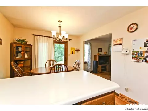 2724 Cheshire Rd, Springfield, IL 62703 photo 13