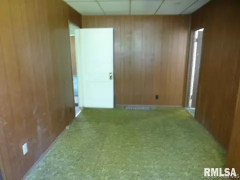 1609 E Moffat Ave, Springfield, IL 62702 photo 7