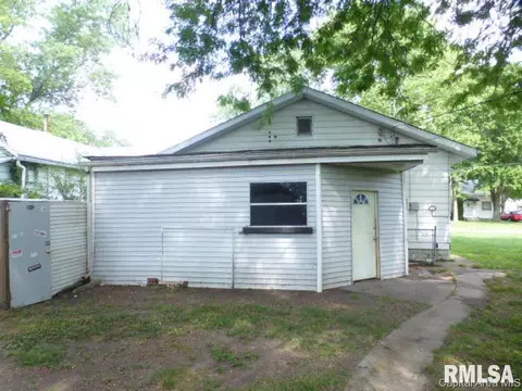 1105 S 12th St, Springfield, IL 62703 photo 10