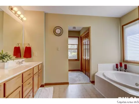 1513 James St, Springfield, IL 62703 photo 20