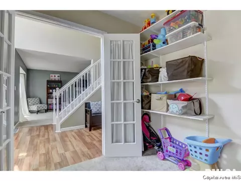 1513 James St, Springfield, IL 62703 photo 7