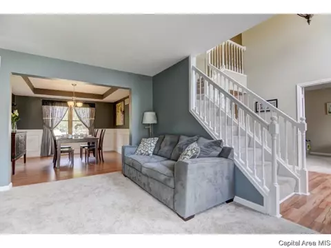 1513 James St, Springfield, IL 62703 photo 4