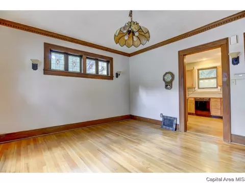 1031 S Macarthur, Springfield, IL 62704 photo 8