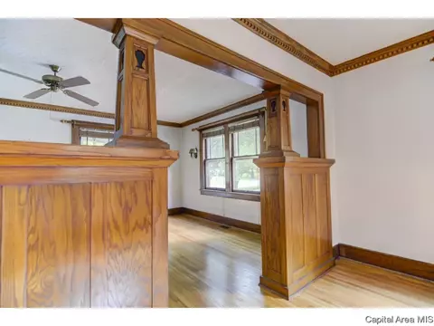 1031 S Macarthur, Springfield, IL 62704 photo 6