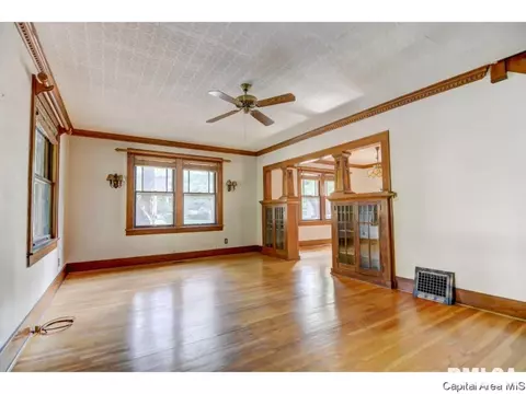 1031 S Macarthur, Springfield, IL 62704 photo 5