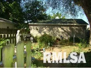1509 Carolina, Springfield, IL 62702 photo 3