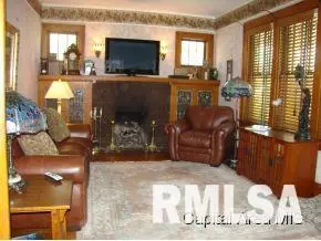 1509 Carolina, Springfield, IL 62702 photo 4