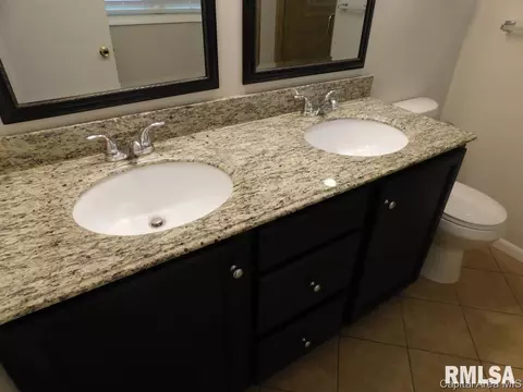 106 Exmore, Springfield, IL 62704 photo 17
