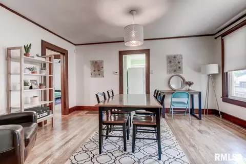 2062 S 4th St, Springfield, IL 62703 photo 10