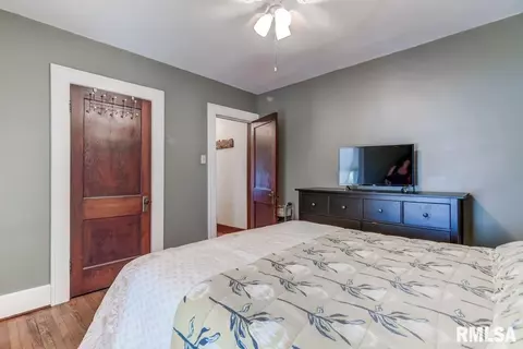 2062 S 4th St, Springfield, IL 62703 photo 15