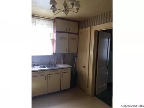 1109 Converse, Springfield, IL 62702 photo 15