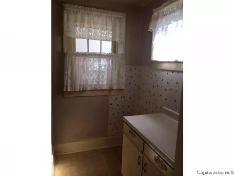 1109 Converse, Springfield, IL 62702 photo 13