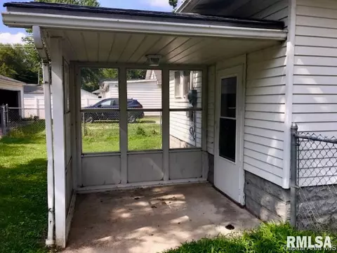 213 N Wesley St, Springfield, IL 62702 photo 17