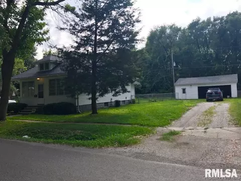 213 N Wesley St, Springfield, IL 62702 photo 2