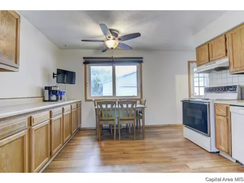 2722 E Black Ave, Springfield, IL 62702 photo 10