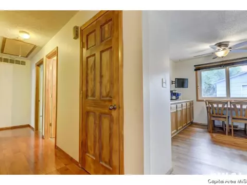 2722 E Black Ave, Springfield, IL 62702 photo 9