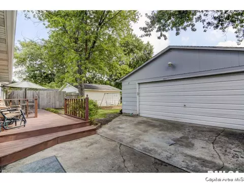 2722 E Black Ave, Springfield, IL 62702 photo 3