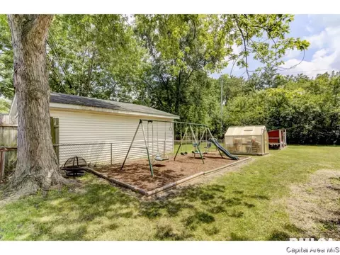2722 E Black Ave, Springfield, IL 62702 photo 5