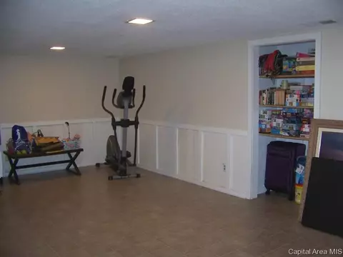 3117 Olympic, Springfield, IL 62704 photo 12