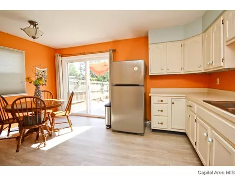4 Archer Ave, Springfield, IL 62704 photo 9