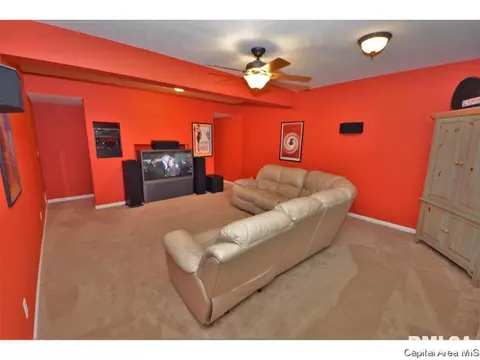 3004 Red Oak Ln, Springfield, IL 62712 photo 13