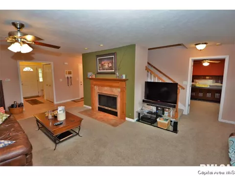 3004 Red Oak Ln, Springfield, IL 62712 photo 25