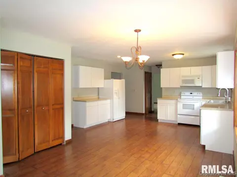 3216 Markwood, Springfield, IL 62712 photo 5