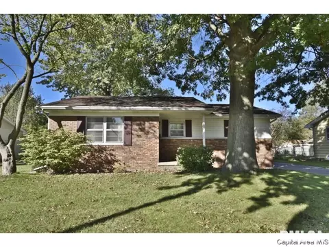 208 Stutely Ln, Springfield, IL 62704 photo 3