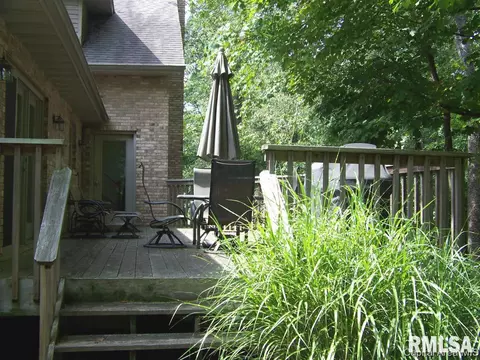 416 N Koke Mill Rd, Springfield, IL 62711 photo 3