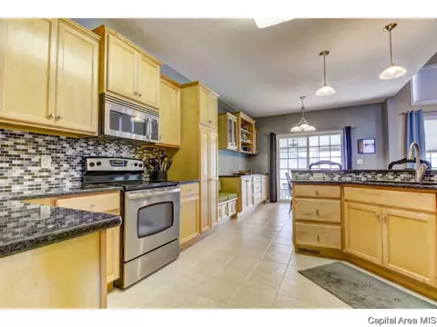 2909 Ladera Dr, Springfield, IL 62711 photo 9