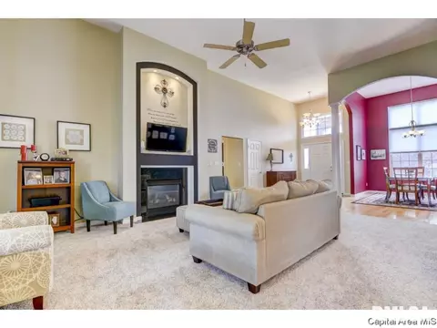2909 Ladera Dr, Springfield, IL 62711 photo 4