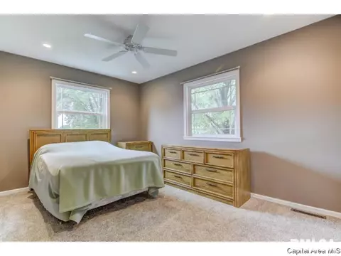 6 Royal Rd, Springfield, IL 62702 photo 18