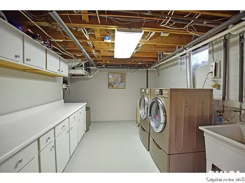 2051 Bates Ave, Springfield, IL 62704 photo 24