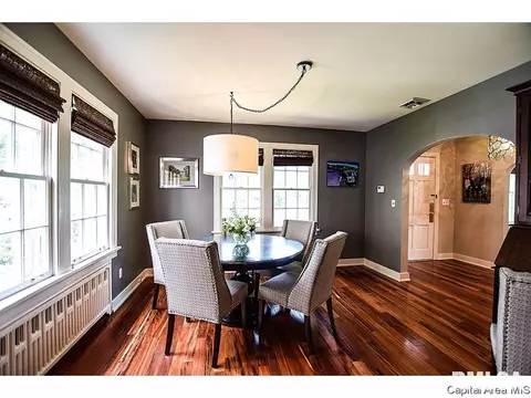 2051 Bates Ave, Springfield, IL 62704 photo 7