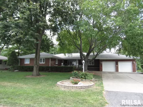 2207 Greenbriar Rd, Springfield, IL 62704 photo 1