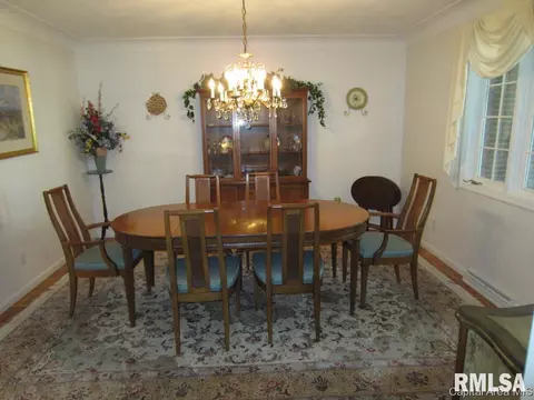 2207 Greenbriar Rd, Springfield, IL 62704 photo 4