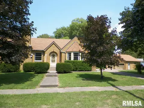 201 E D St, Alpha, IL 61413 photo 2