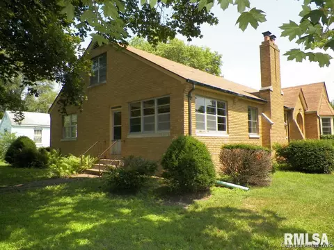 201 E D St, Alpha, IL 61413 photo 6