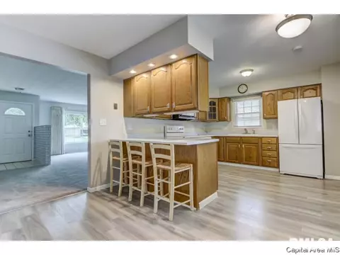 2221 Keokuk Dr, Springfield, IL 62702 photo 11