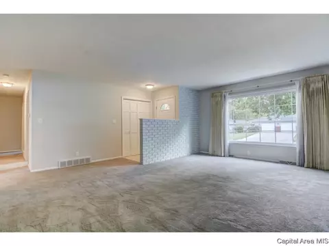 2221 Keokuk Dr, Springfield, IL 62702 photo 10