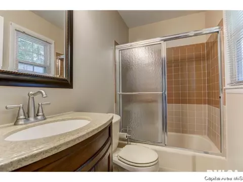 2221 Keokuk Dr, Springfield, IL 62702 photo 26