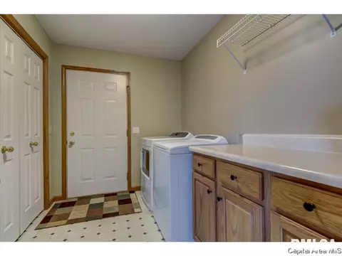 6001 Thresher Dr, Springfield, IL 62712 photo 16