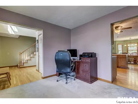6001 Thresher Dr, Springfield, IL 62712 photo 15