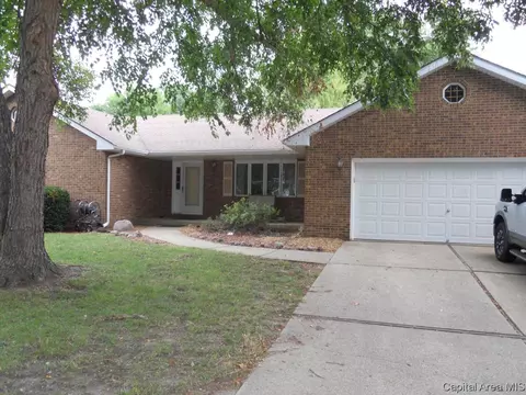 1808 Hunter Rdg, Springfield, IL 62704 photo 2